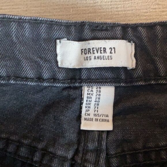 forever 21 black denim shorts - 28 waist - Picture 3 of 3